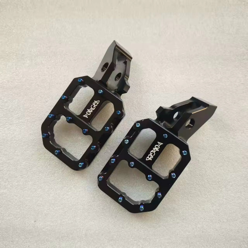 FORGED Super-Wide Footpegs