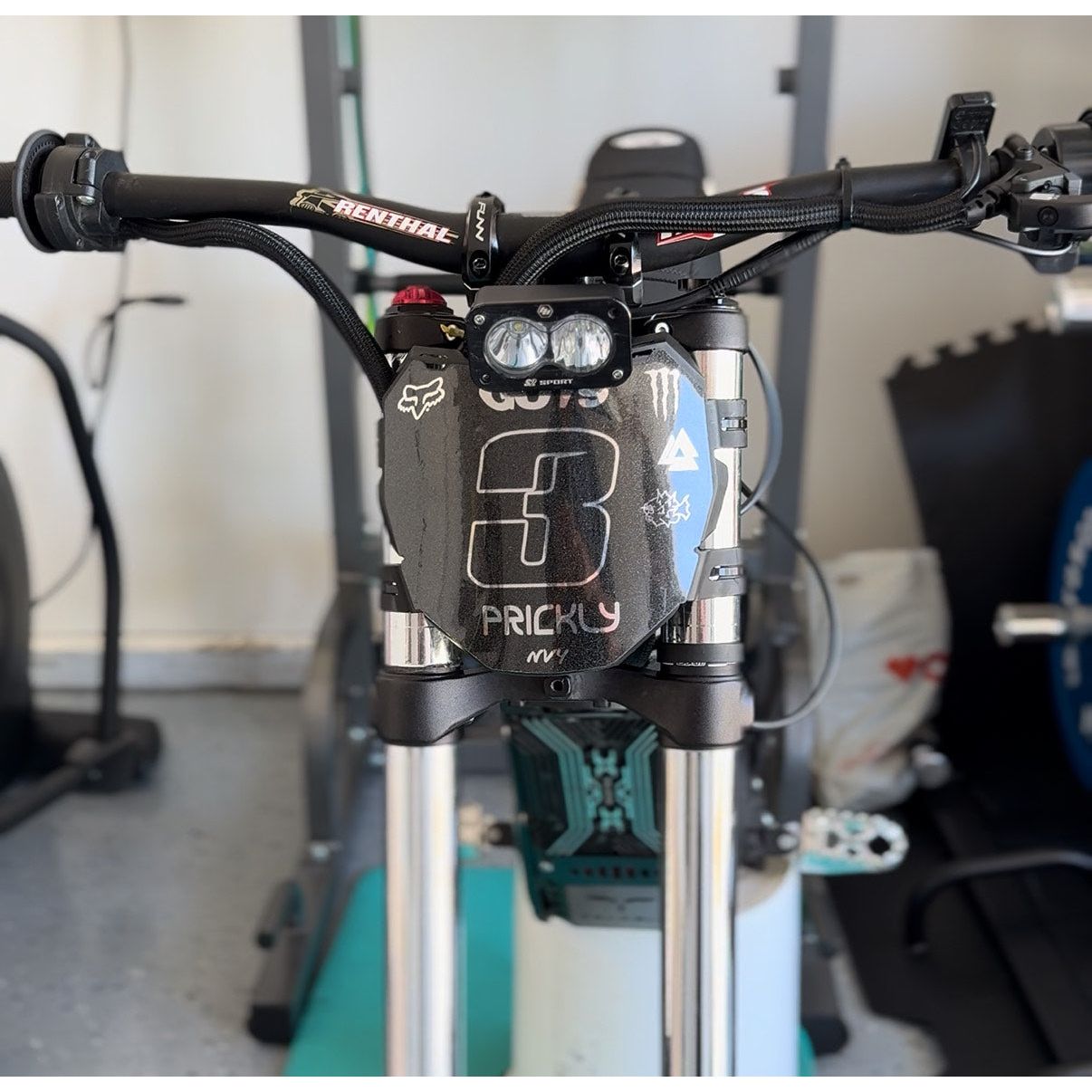 E-Moto Cockpit Cleanup Kit
